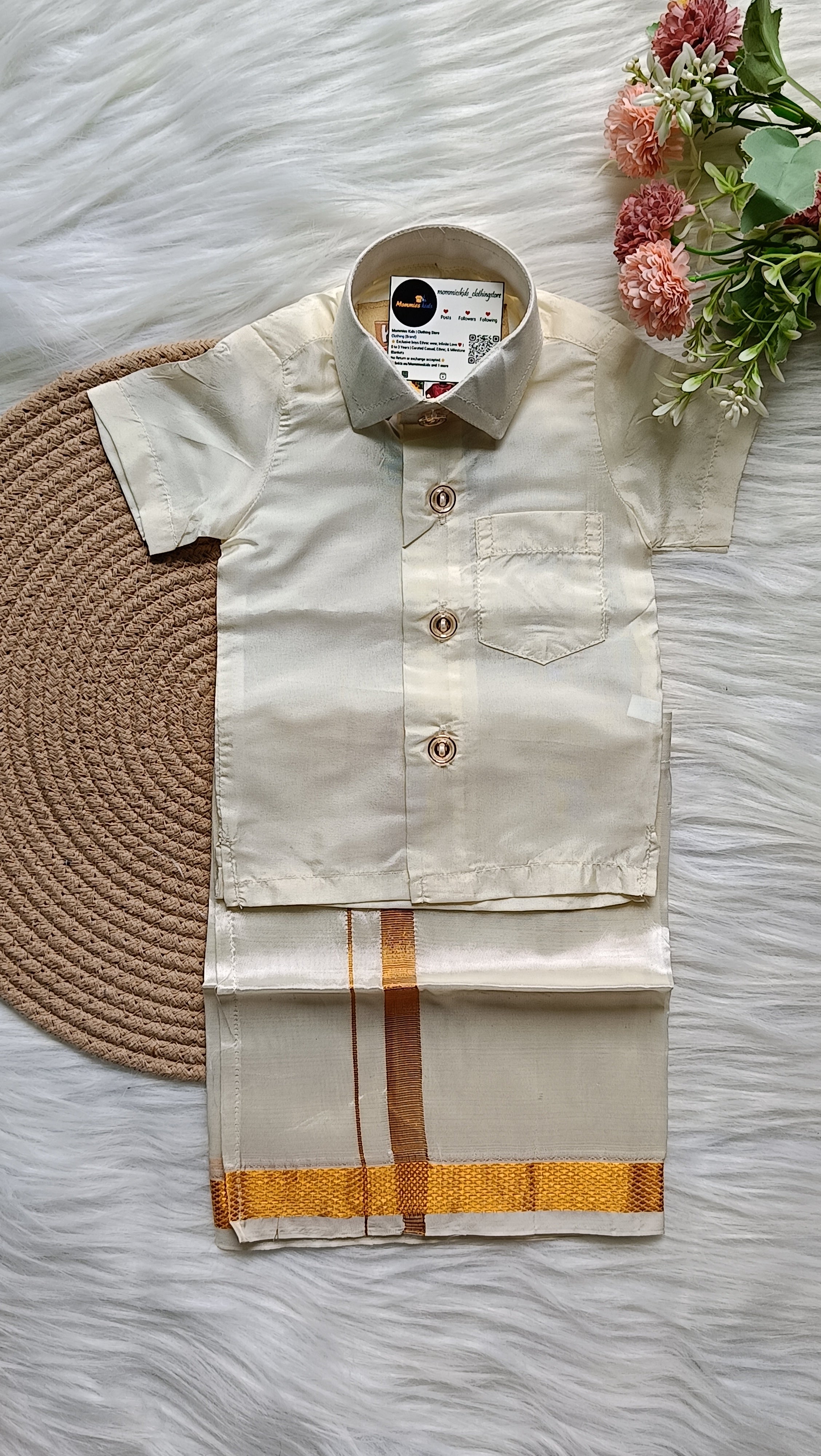 Traditional Velcro Pancha Shirt with Kanduva