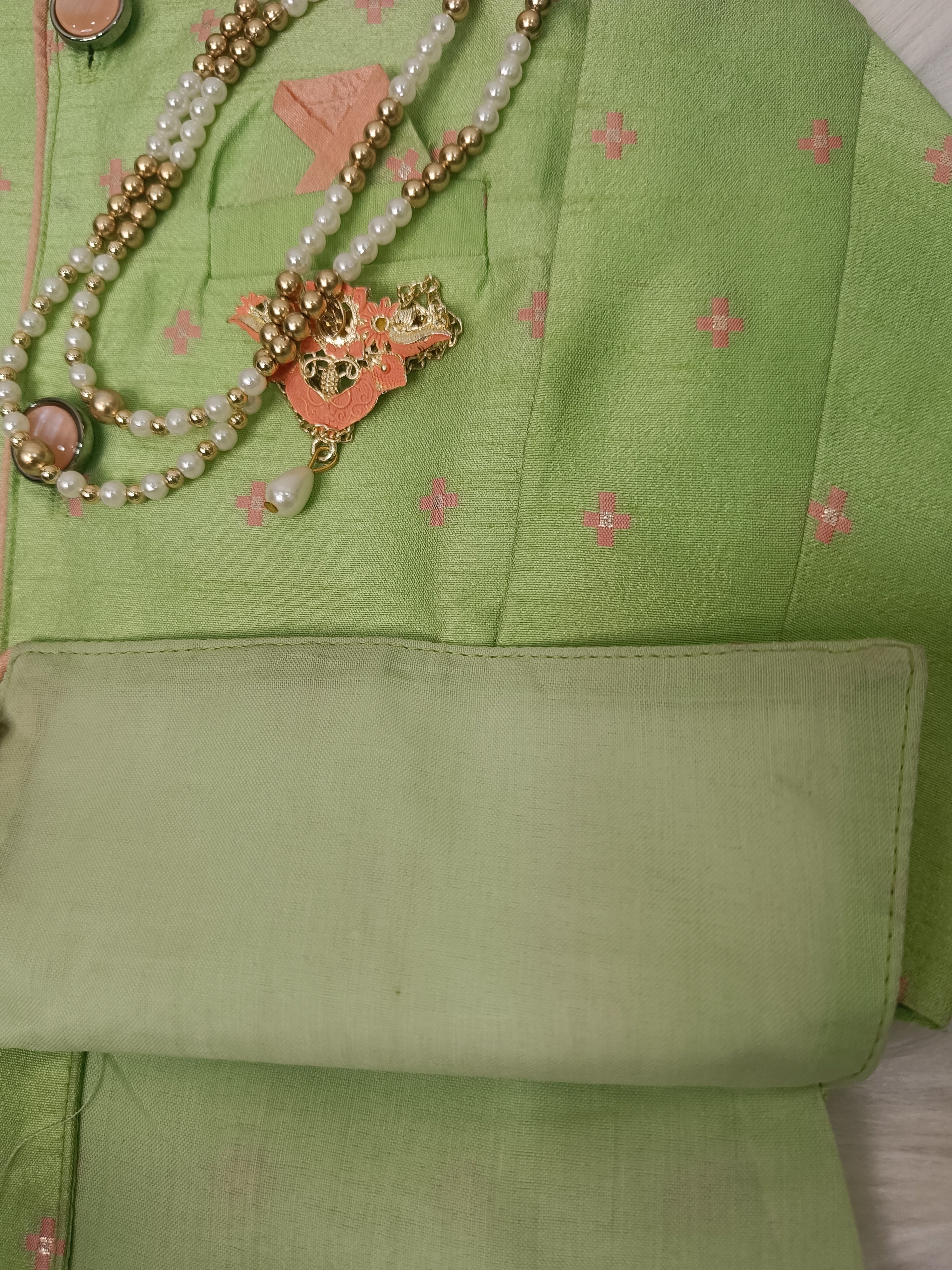 Infants little peach Traditional IndoWestern  set - Chain and shoes included
